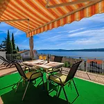 Apartament Charmantes Nur 260 Meter Zum Mit Traumhafter Terrasse Und Meerblick Dramalj