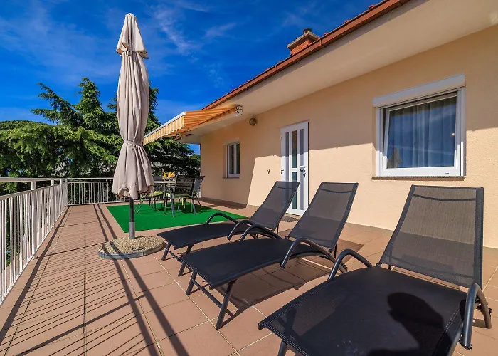 公寓 Charmantes Nur 260 Meter Zum Mit Traumhafter Terrasse Und Meerblick 德拉马利