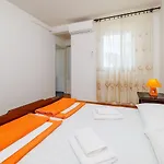 Charmantes Nur 260 Meter Zum Mit Traumhafter Terrasse Und Meerblick Apartment