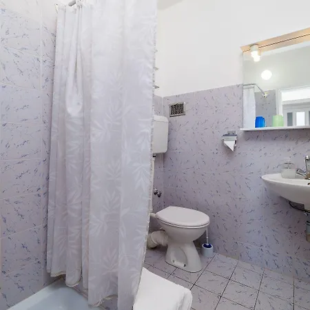 Charmantes Nur 260 Meter Zum Mit Traumhafter Terrasse Und Meerblick Daire *