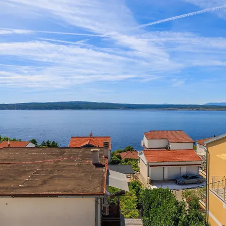 Charmantes Nur 260 Meter Zum Mit Traumhafter Terrasse Und Meerblick