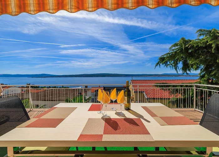 Charmantes Nur 260 Meter Zum Mit Traumhafter Terrasse Und Meerblick Apartment *